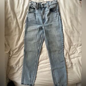Abercrombie & Fitch Curve Love 90’s Ultra High Rise Jeans